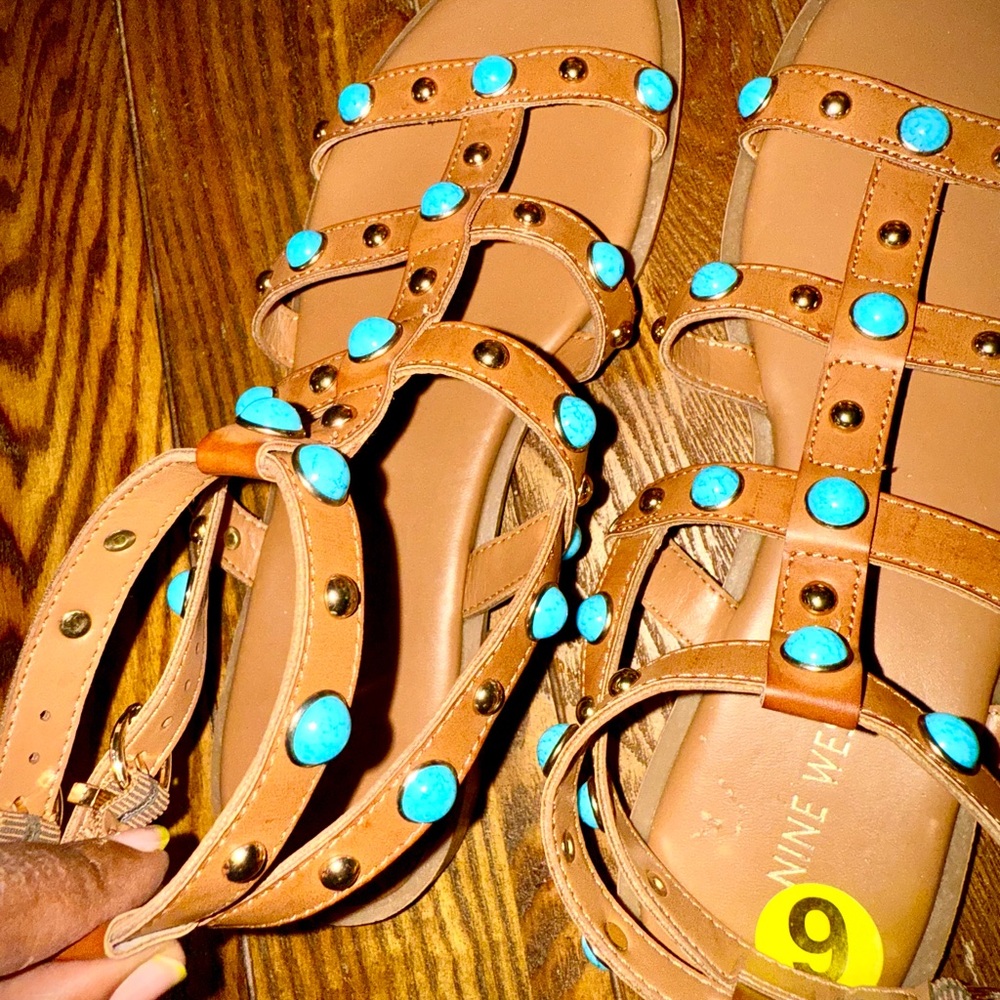 Nine West Tan Sandals with Turquoise Accents